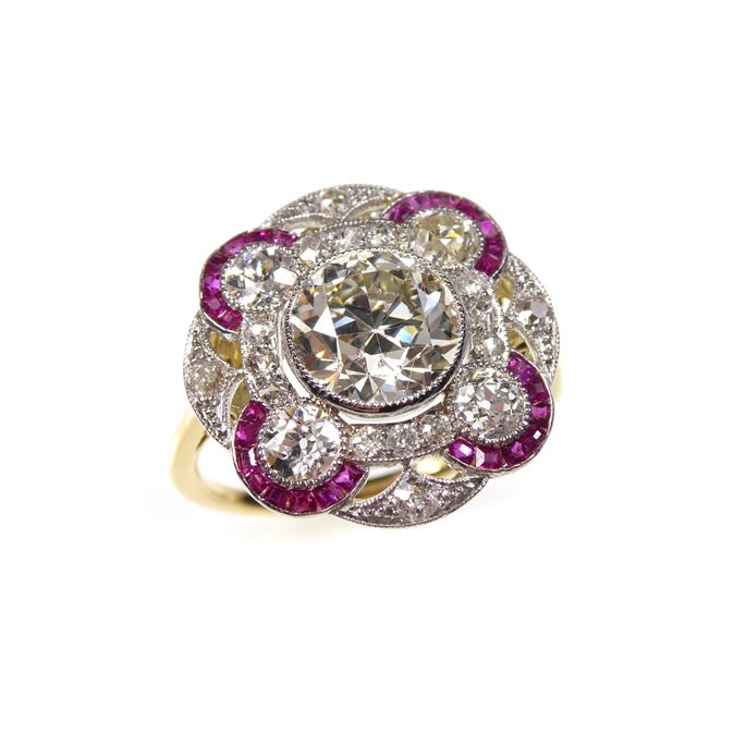 Diamond and ruby circle cluster ring, centred by a principal old round brilliant cut diamond | MasterArt